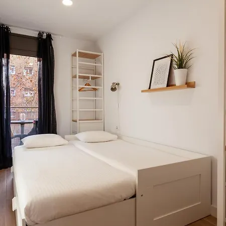 Mediterranean Apartment *