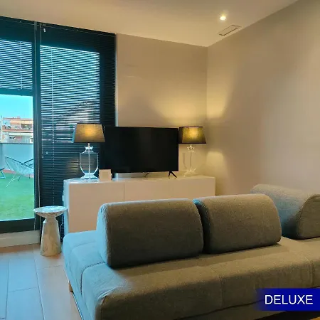 Mediterranean Apartment *